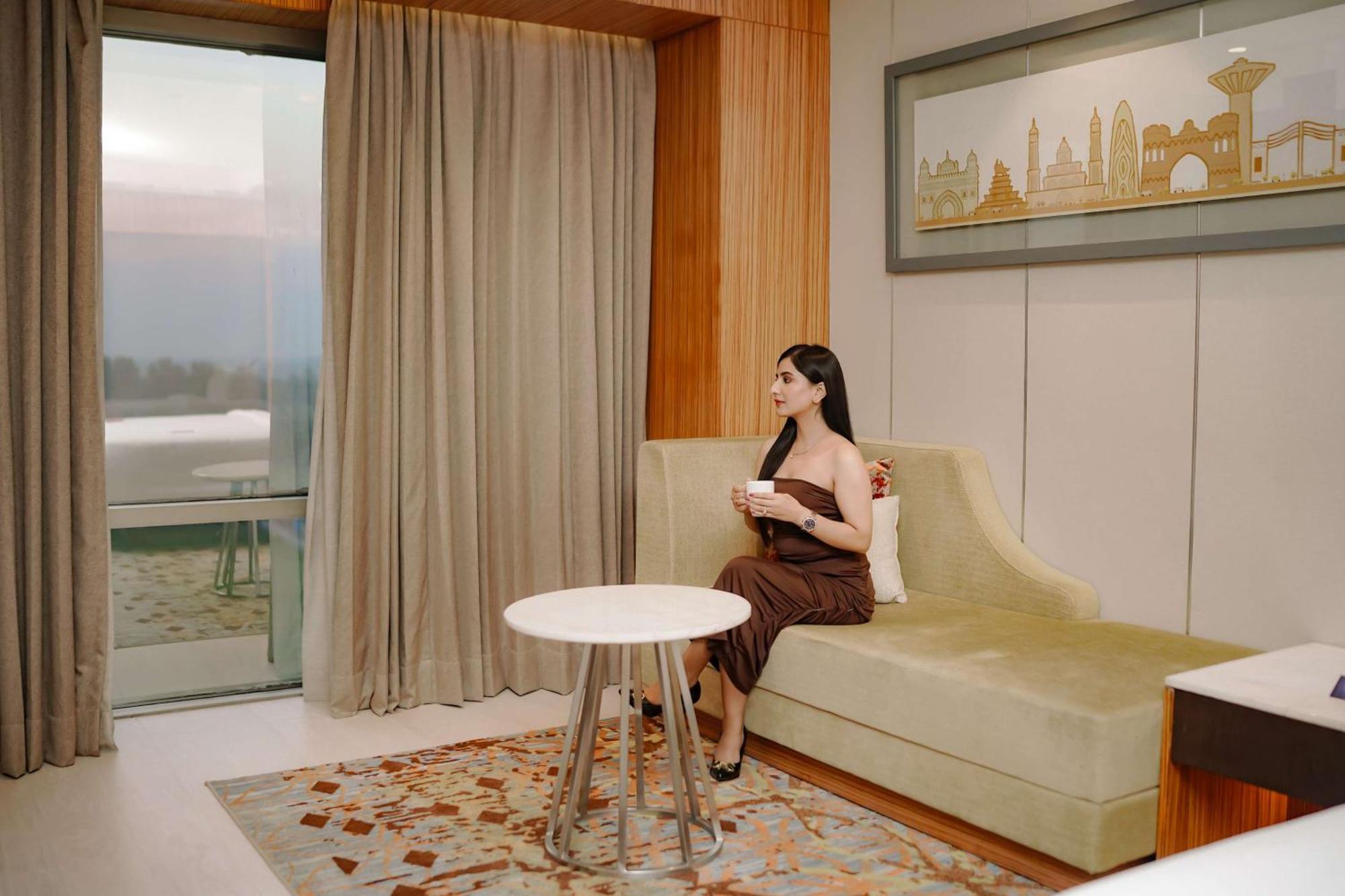 래디슨 블루 호텔 암리차르 외부 사진 A room at the hotel